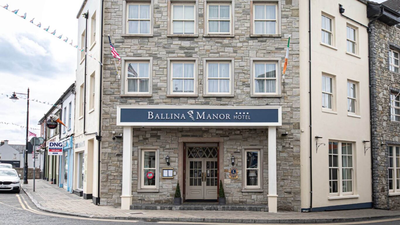 Exterior Ballina Manor Hotel